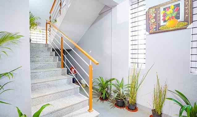 Hotel Sunroof Suites Bangalore Eksteriør bilde