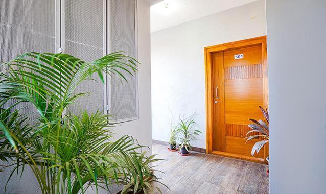 Hotel Sunroof Suites Bangalore Eksteriør bilde